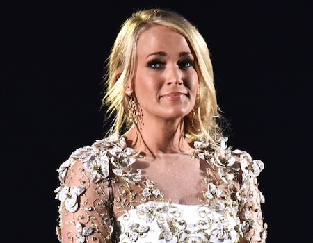 Who Designed Carrie Underwood S Clothes For The Cma Who Designed Carrie Underwood S Clothes For The Cma